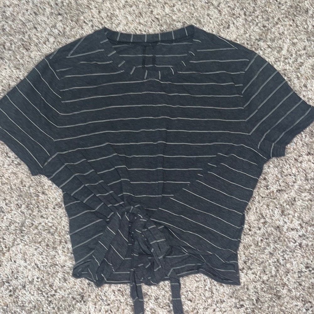 Tie front Lululemon tee (“it’s a tie tee “)